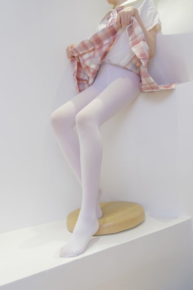 【Aika微风系列】森萝财团写真 Aika-003 JK清纯短裙白丝 [217图-1视频-3.1GB]